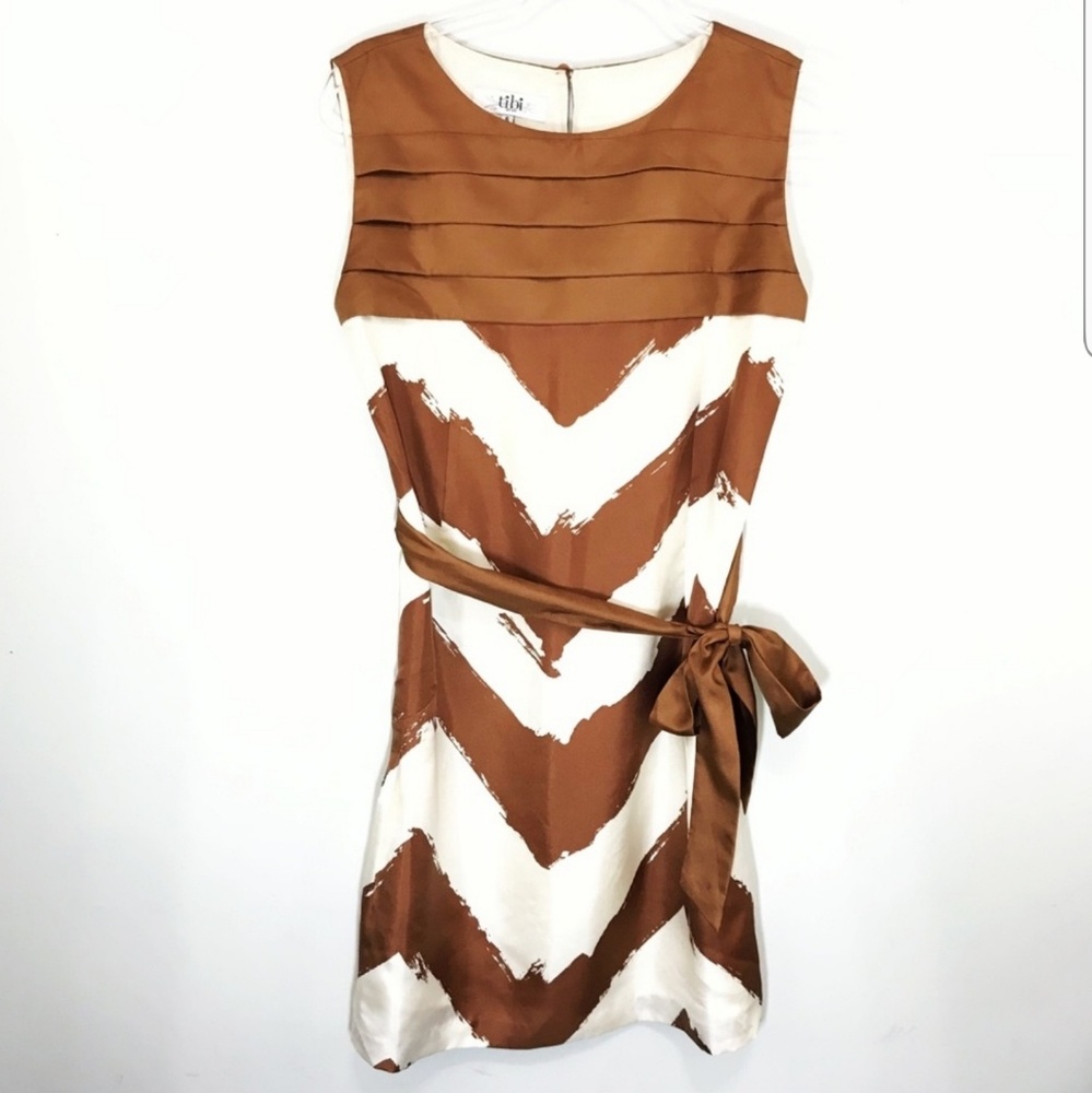 Tibi New York Womens Dress 100% Silk.